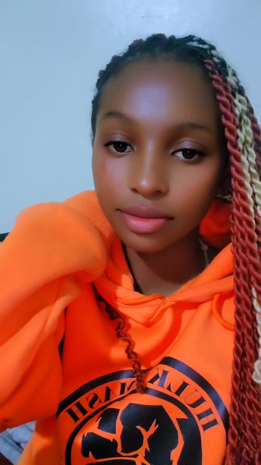@pazzy 🇫🇮🦋back up❤️