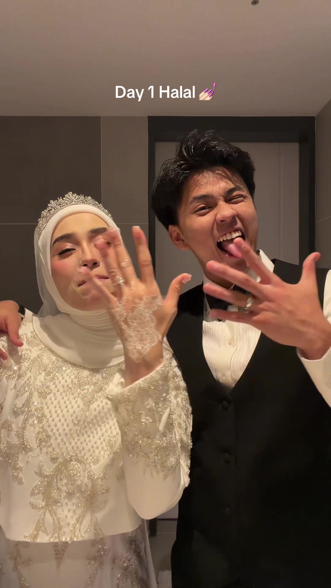 @RANIA