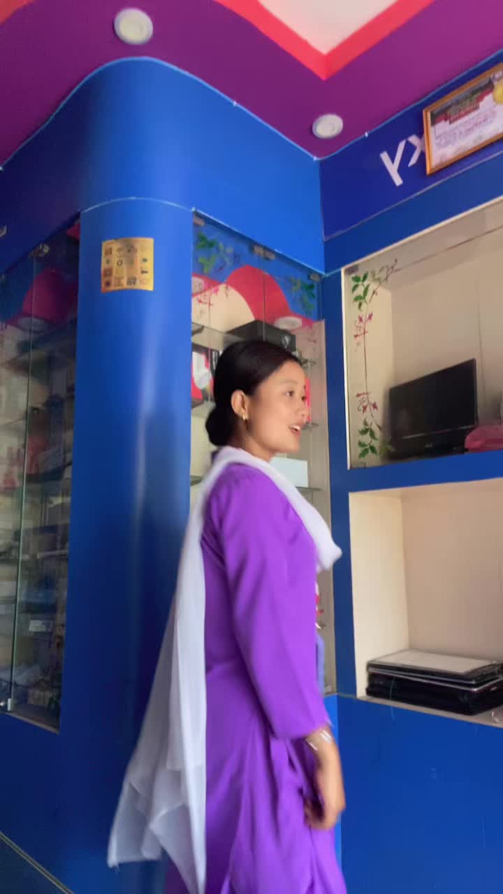 @Niरा