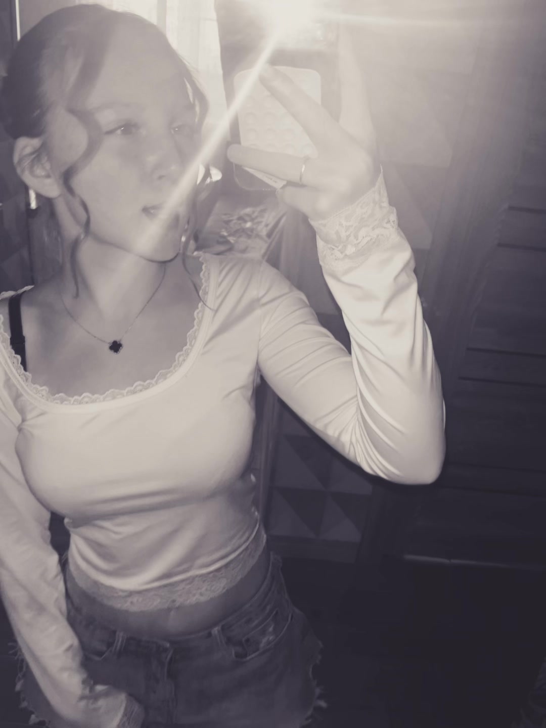 @беллами🫶🏻