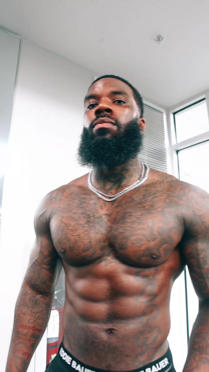 @bigq385