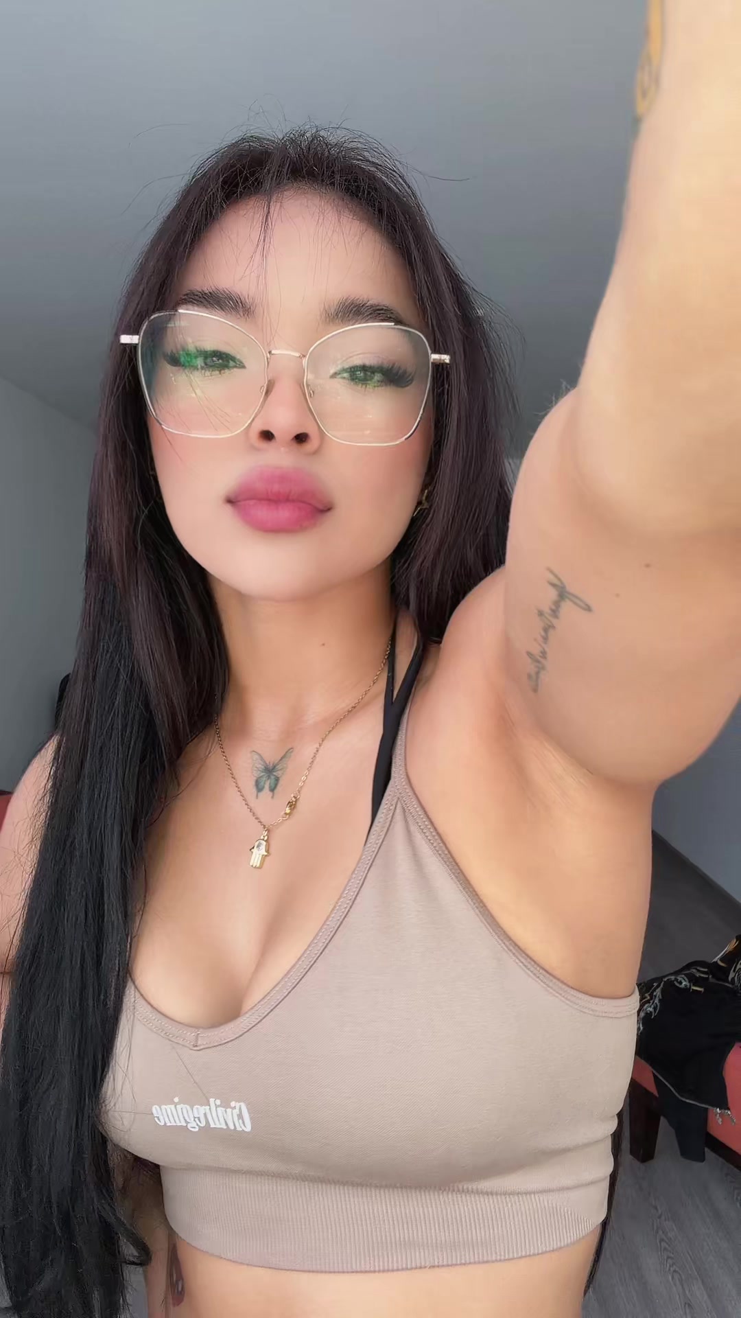 @Fatics🕷️