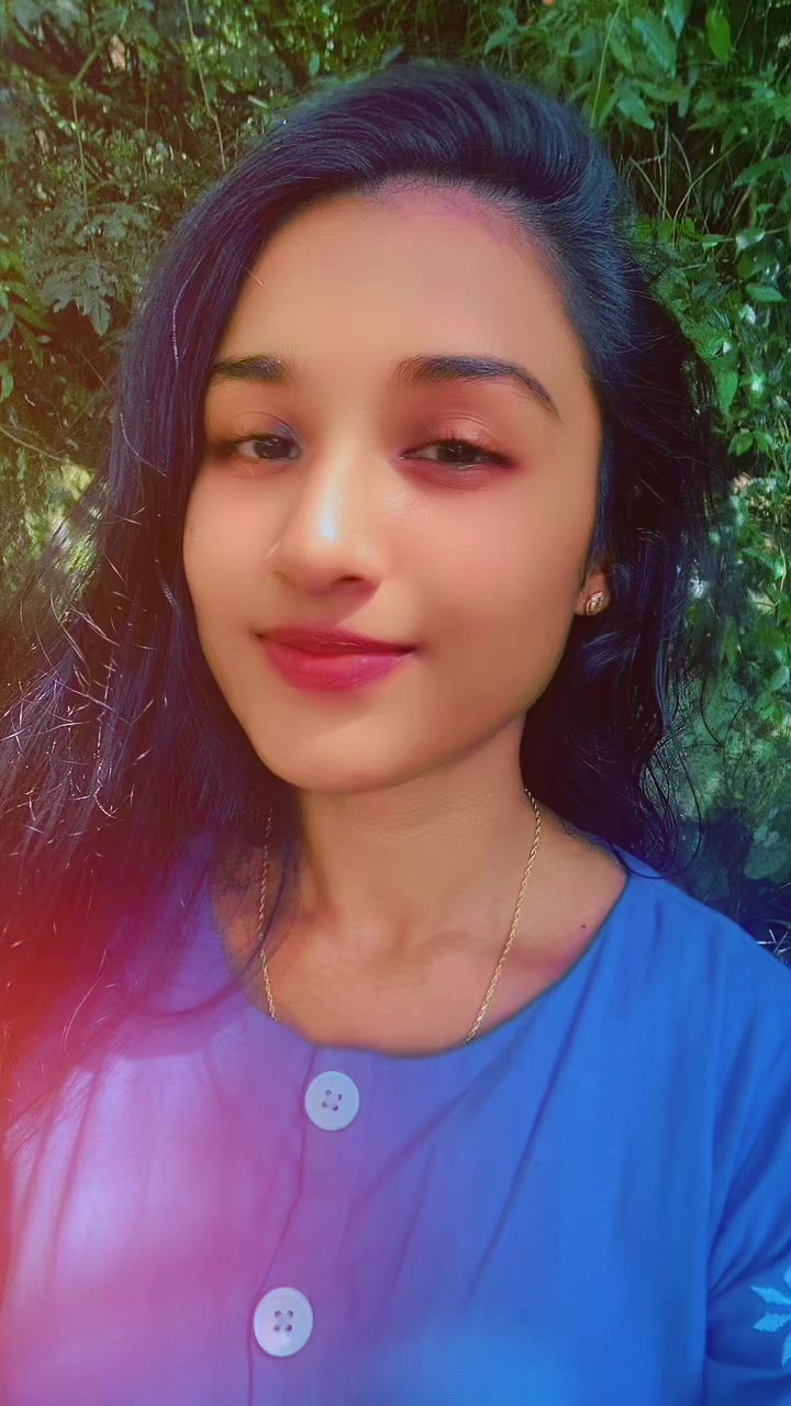 @❤️SADHI🌸✈️🇫🇷