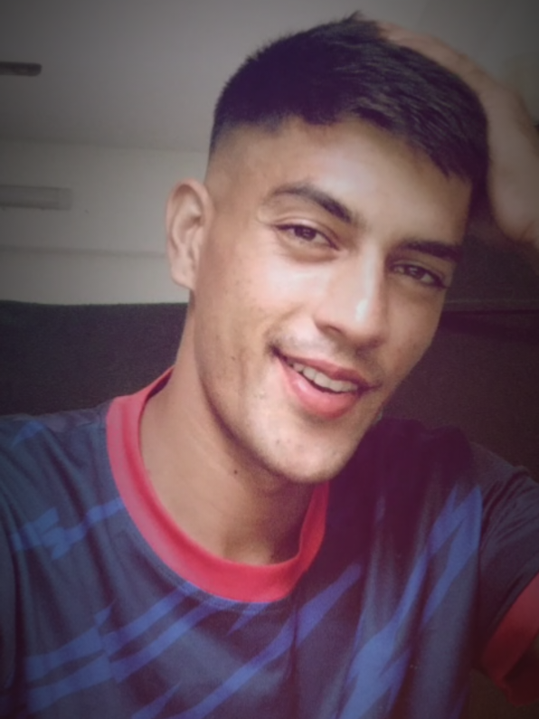 @𝗠𝗿. 𝗕𝗮𝘀𝗻𝗲𝘁 🫡👑