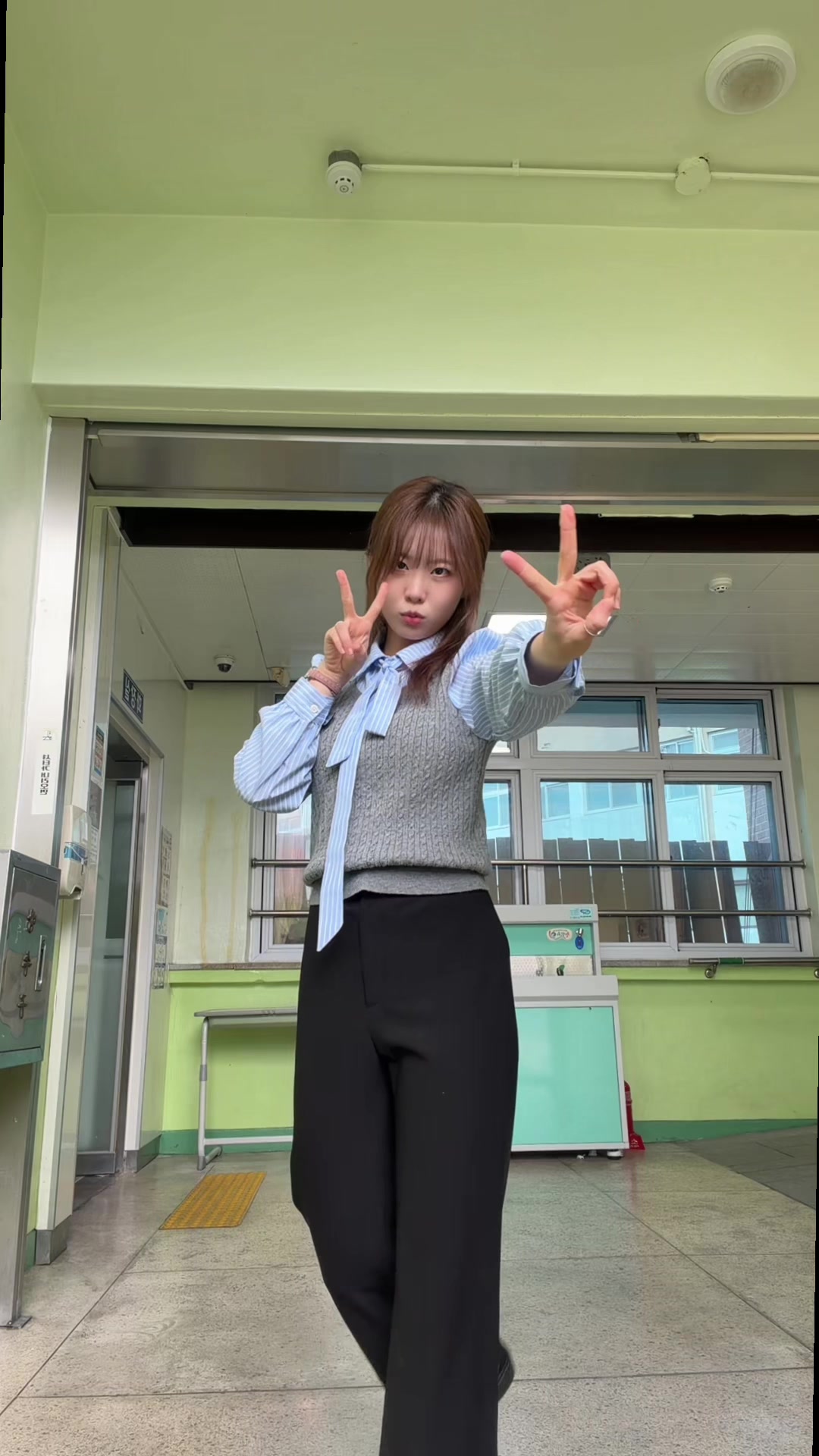@์
ฉ