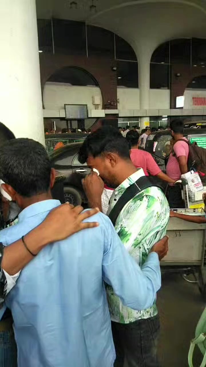 @SB SOBUJ Vai