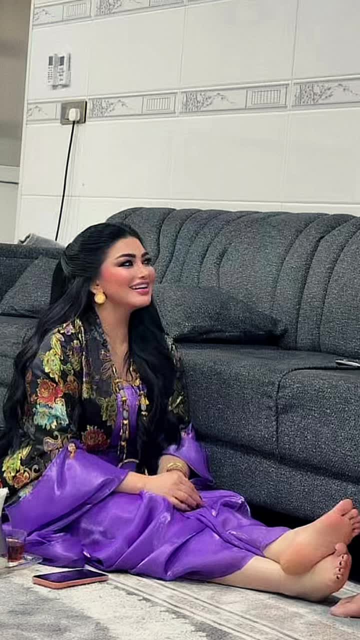 @Dinadarzy