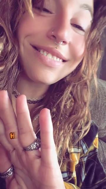 @Honeybeebaby