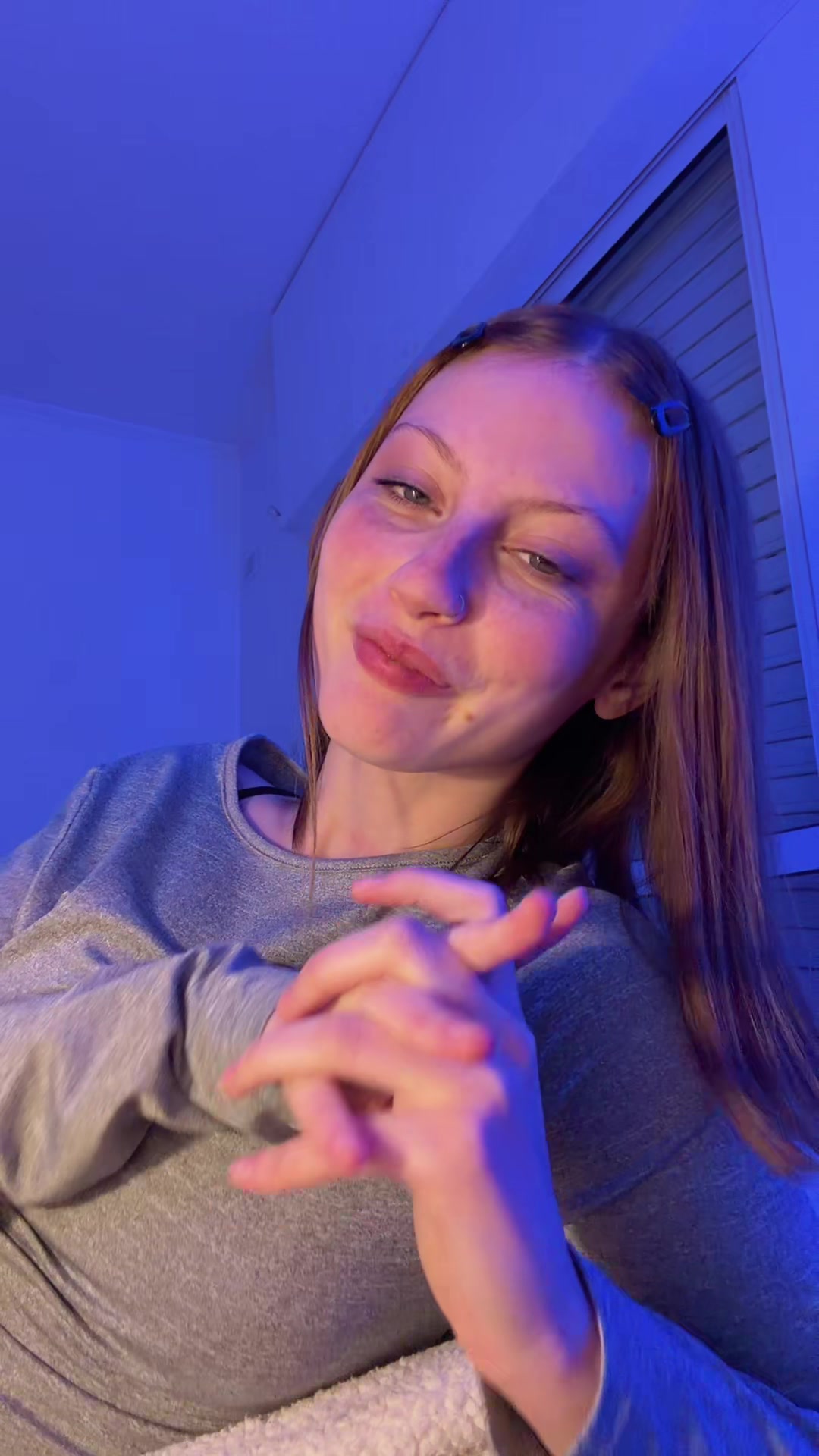@abru