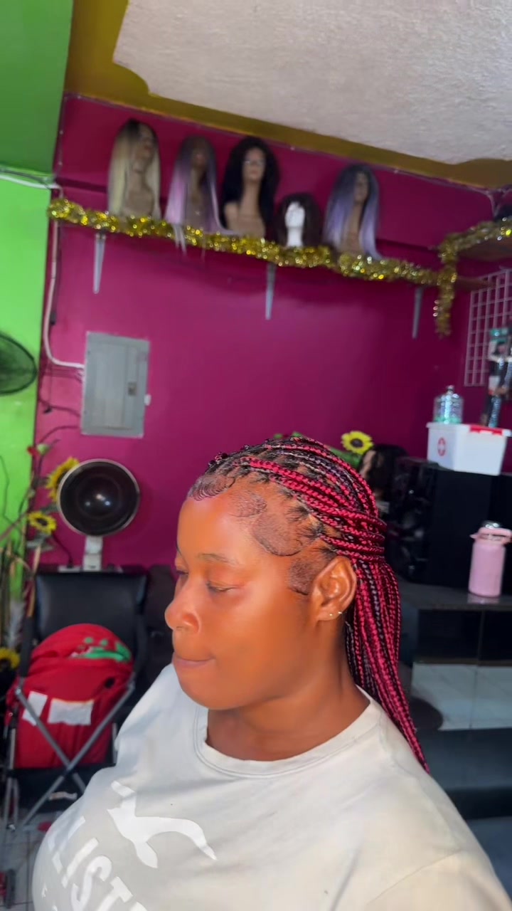 @Shemicka_ prettie 💕💯🦋