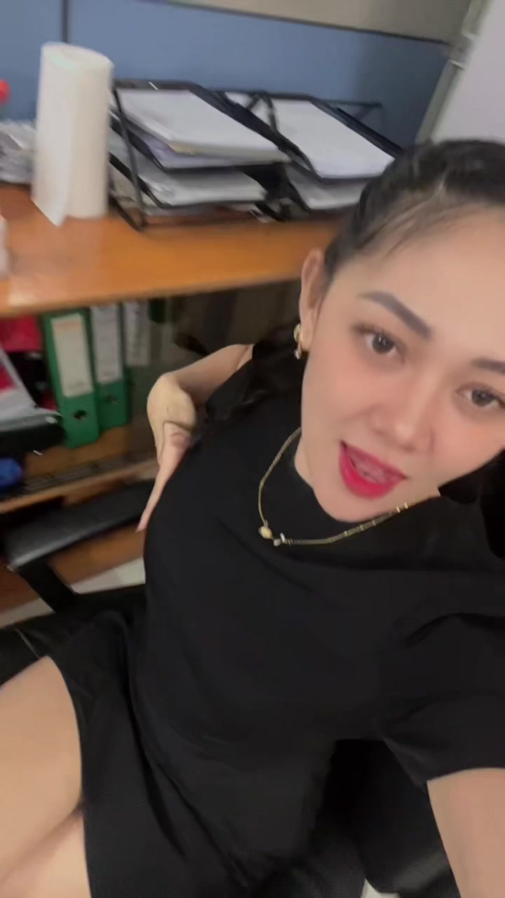 @Azeeeee