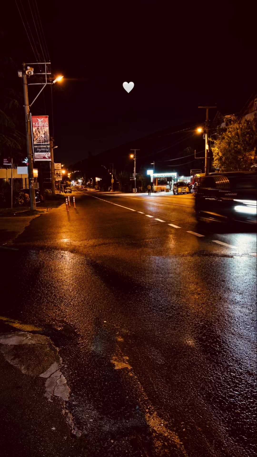 @𝒊,𝒔𝒕𝒐𝒓𝒚