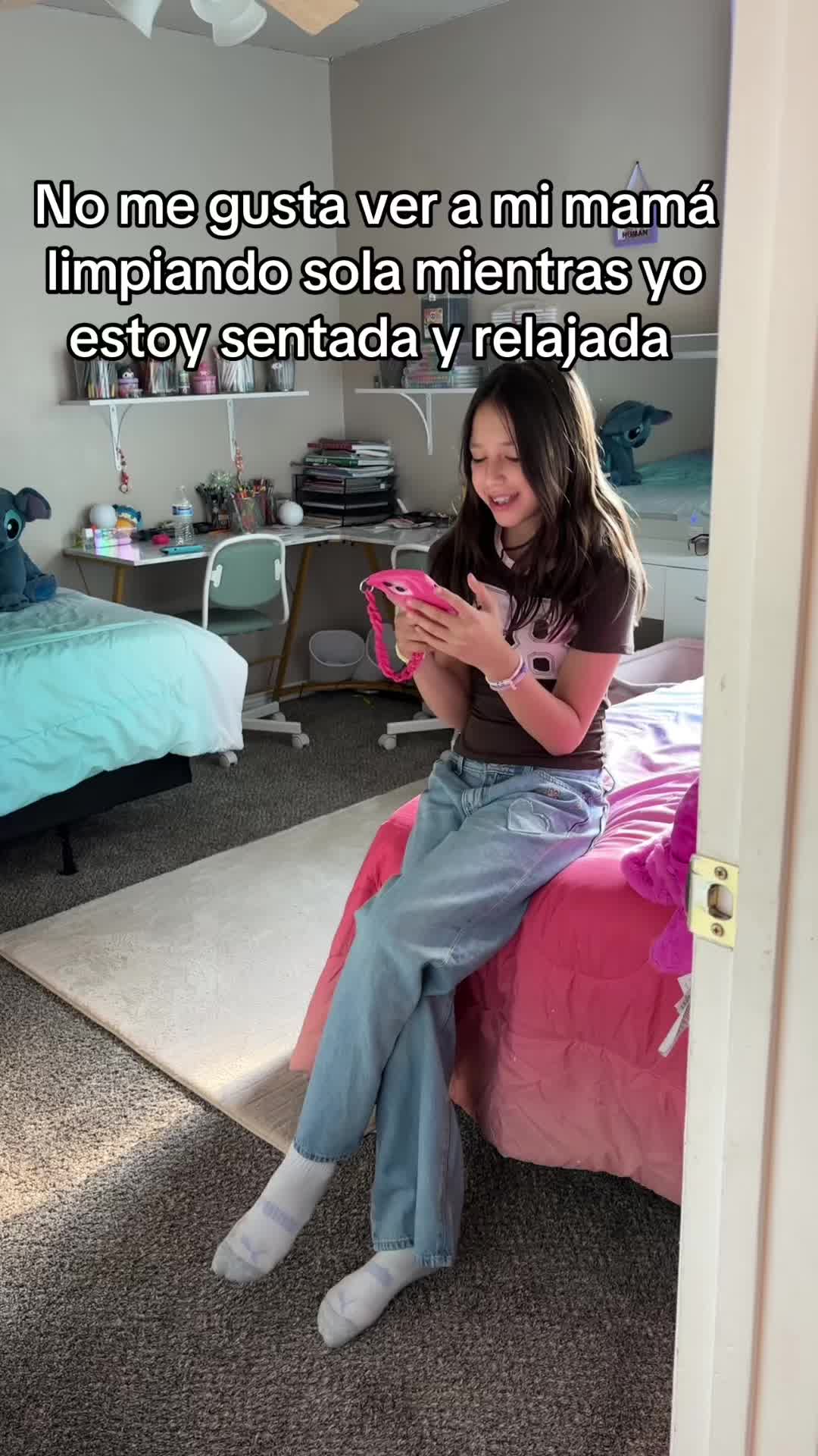 @Mama Latina Moderna
