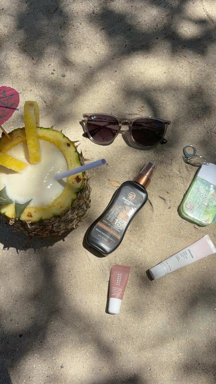 @M A R 🏝️