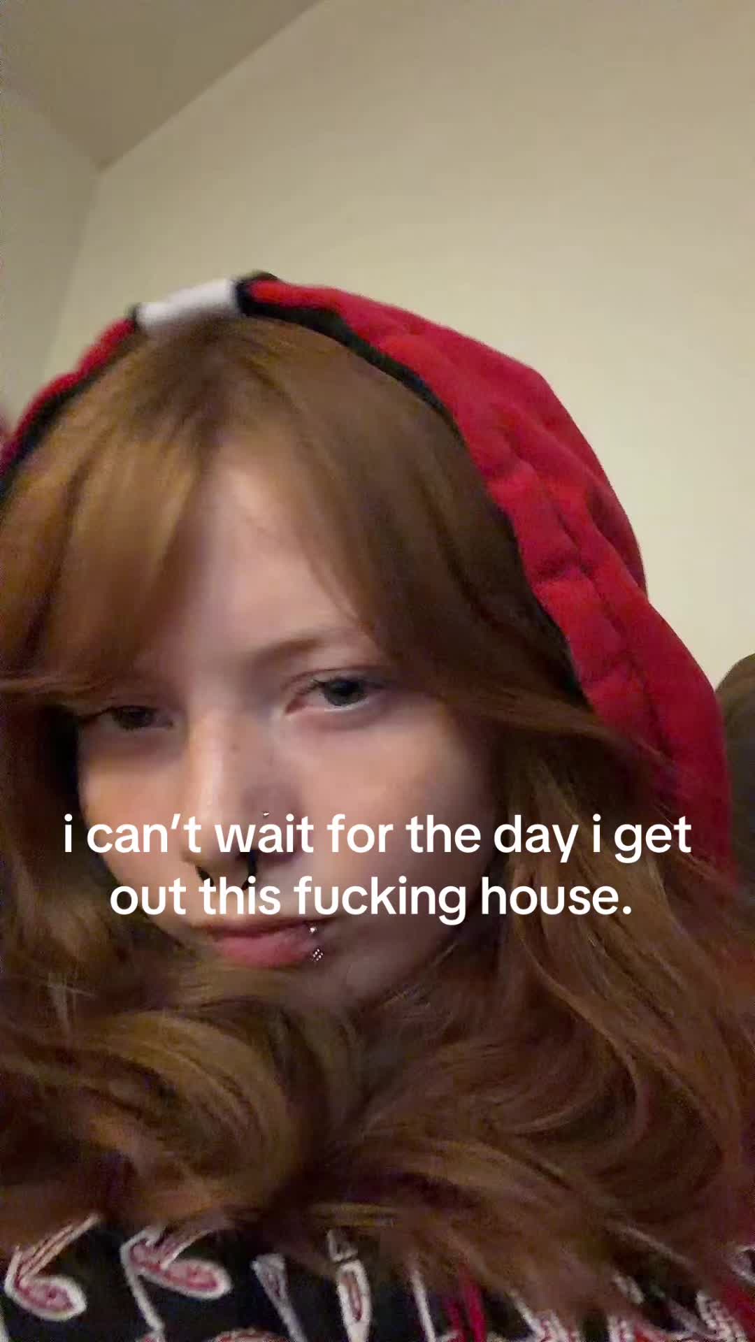 @️