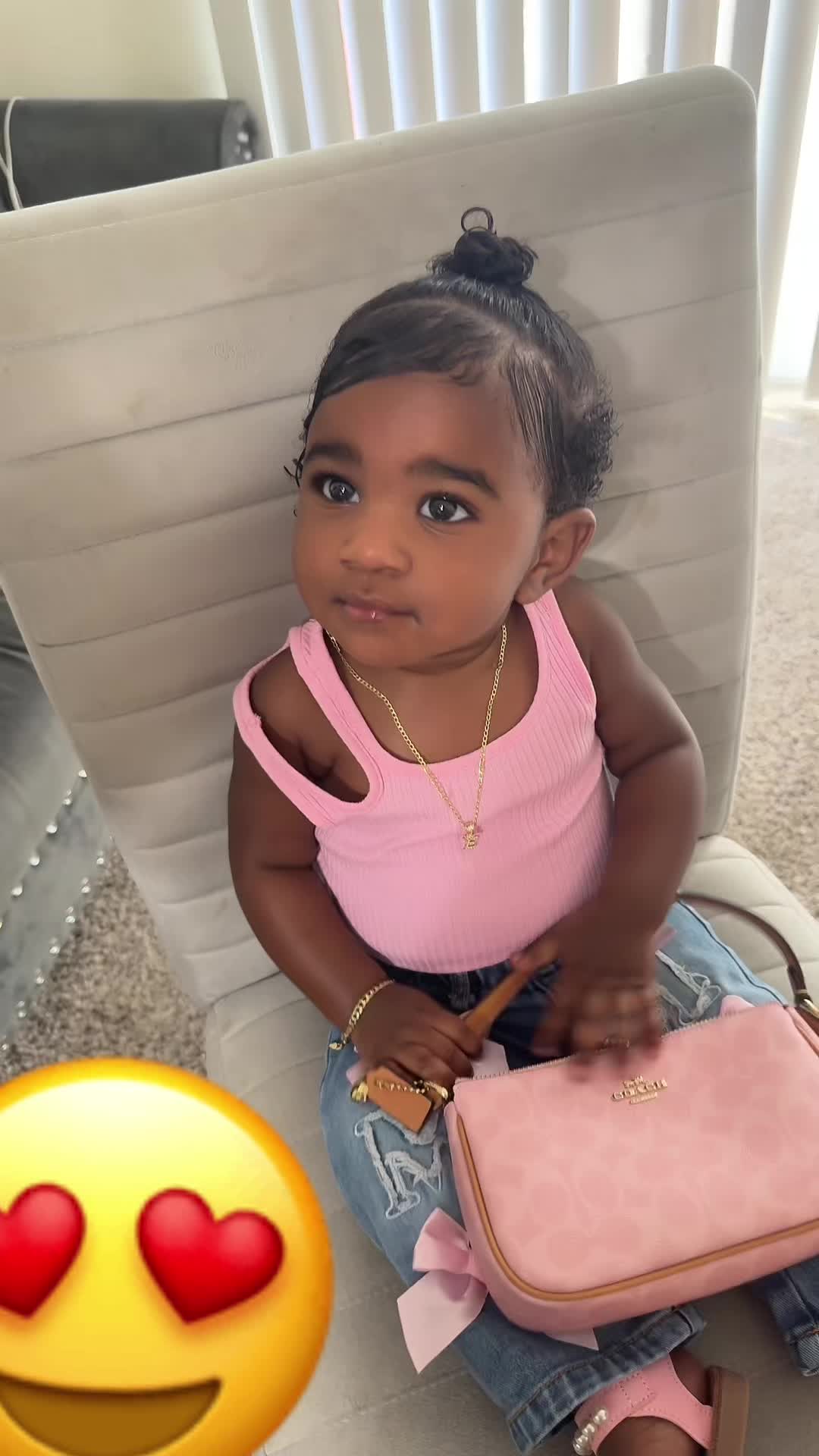@Baby_Evelyn🧸🎀