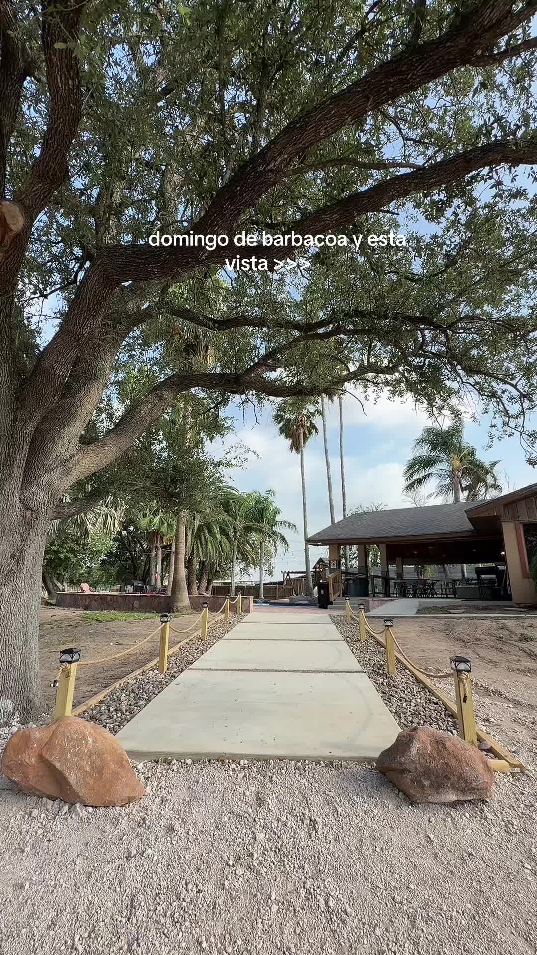 @sammieggarcia