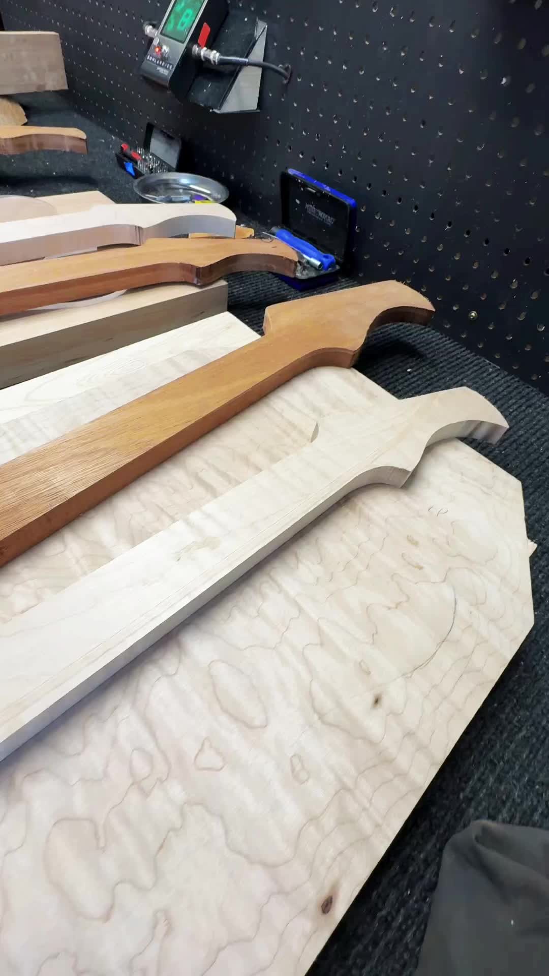 @Sohlguitars