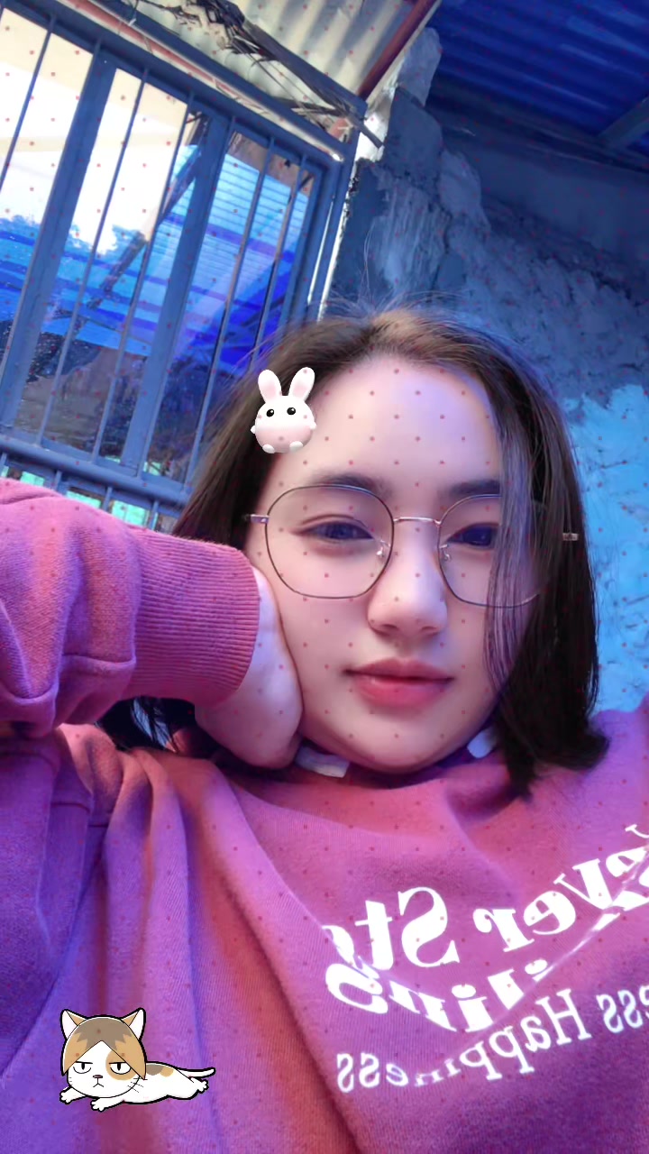 @>_<Lablin>_<