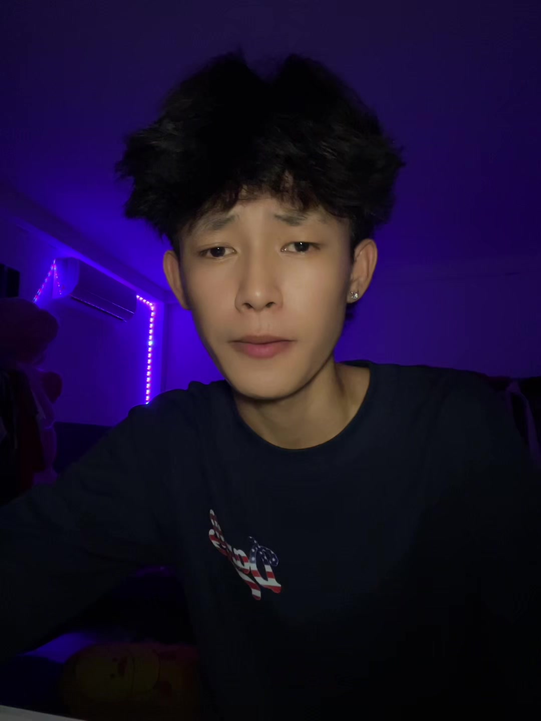 @CHHOŘNG~CHHOŘNG