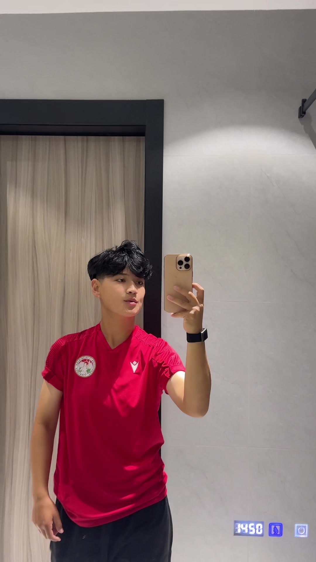@Juraevairada
