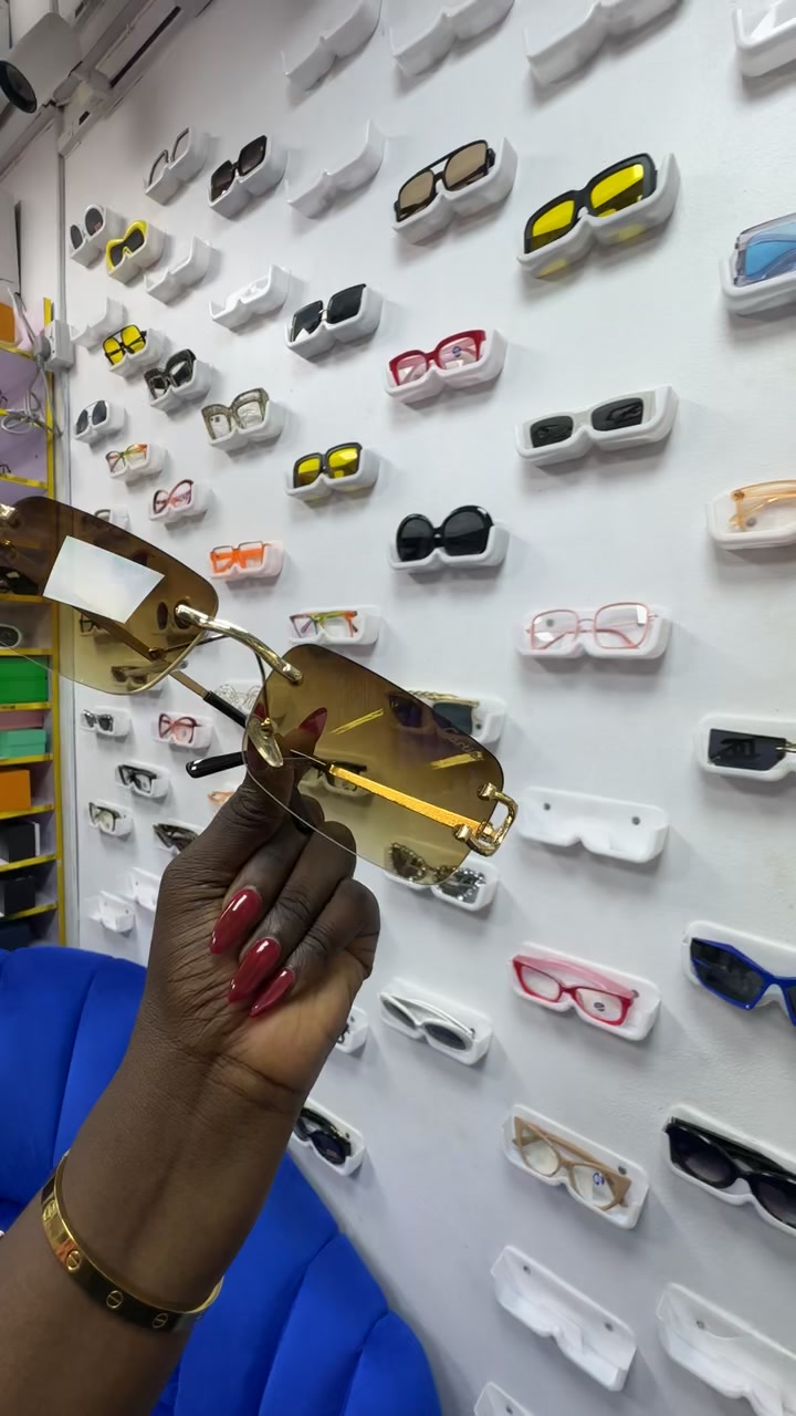 @AKURE SUNGLASS VENDOR 1