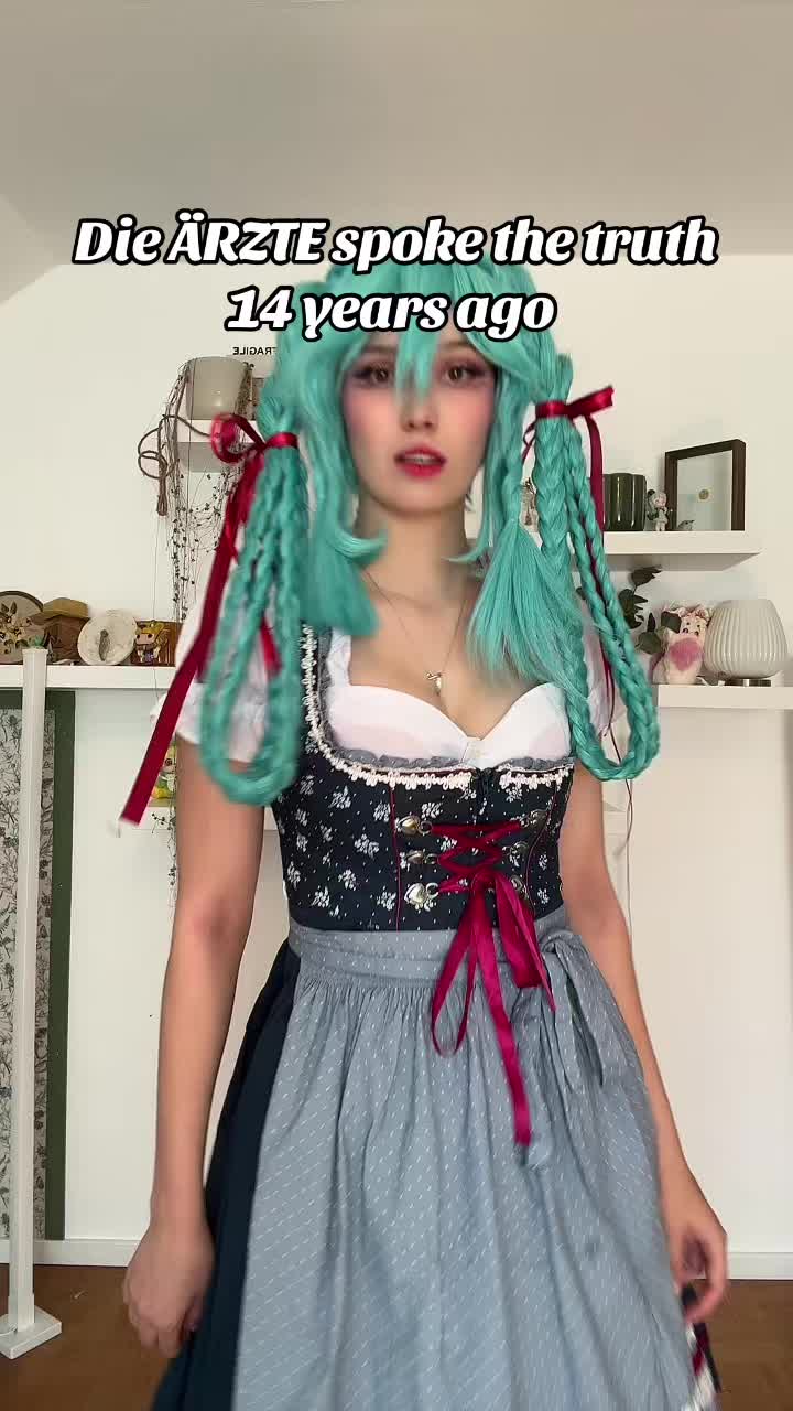@RosaCosMultiverse