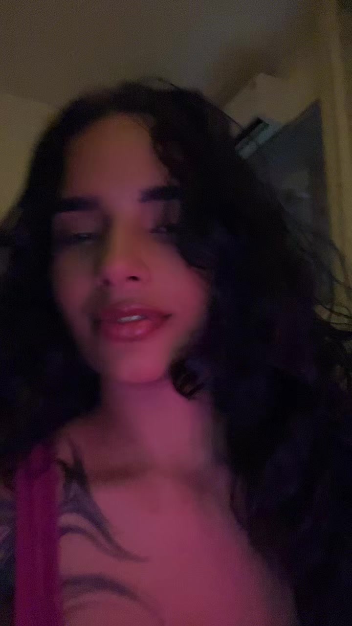 @adrielle_paz
