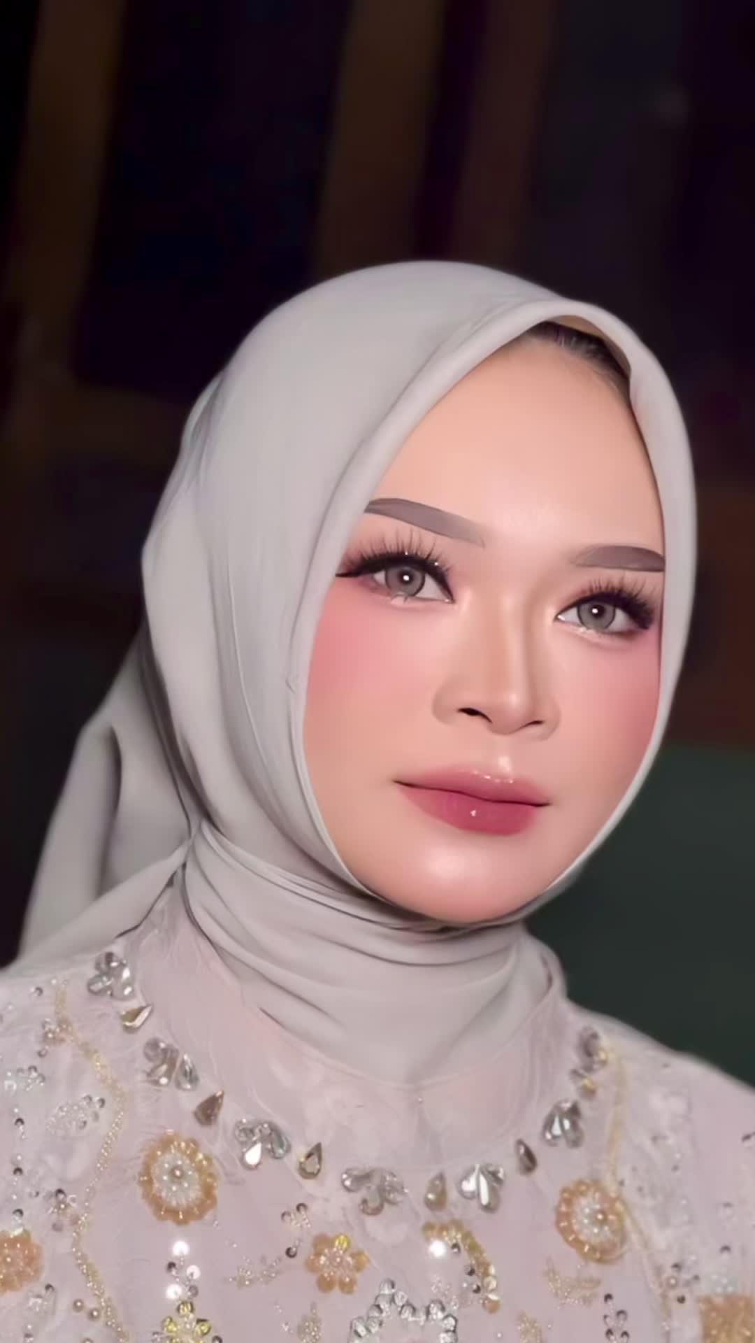 @idamakeuppati