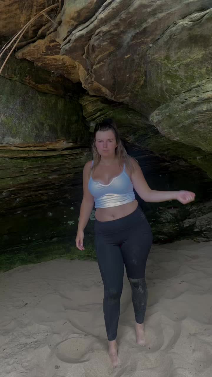 @bridget hutchinson 🩵🤍😘