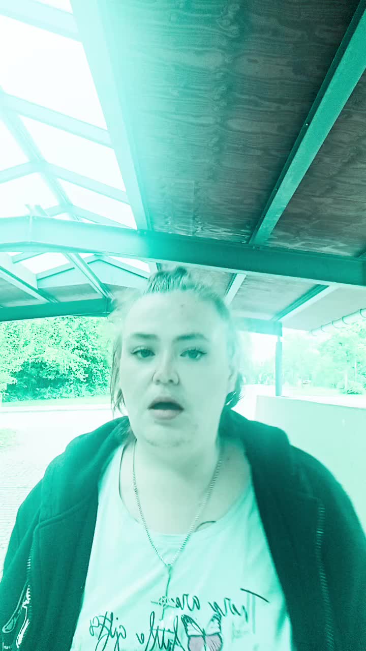 @AlphaQueen96