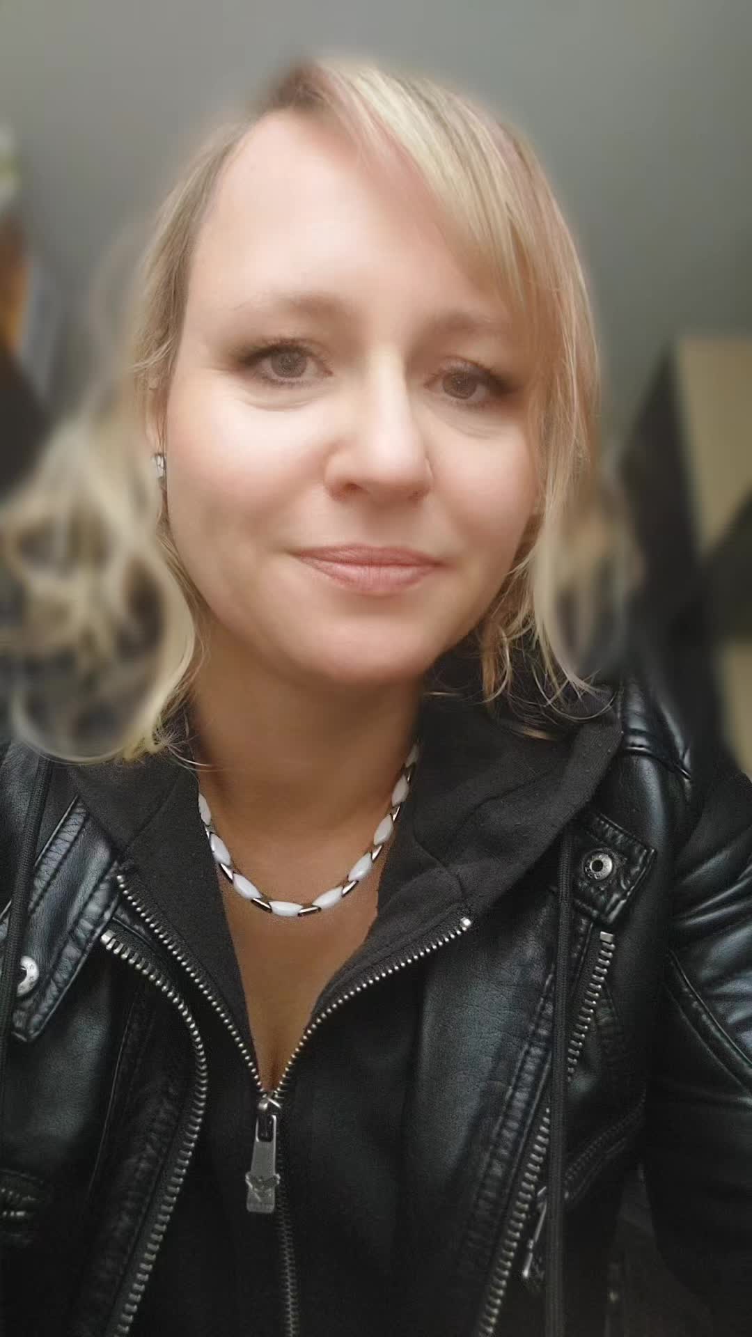 @Dana🎸🎼🎶🎤