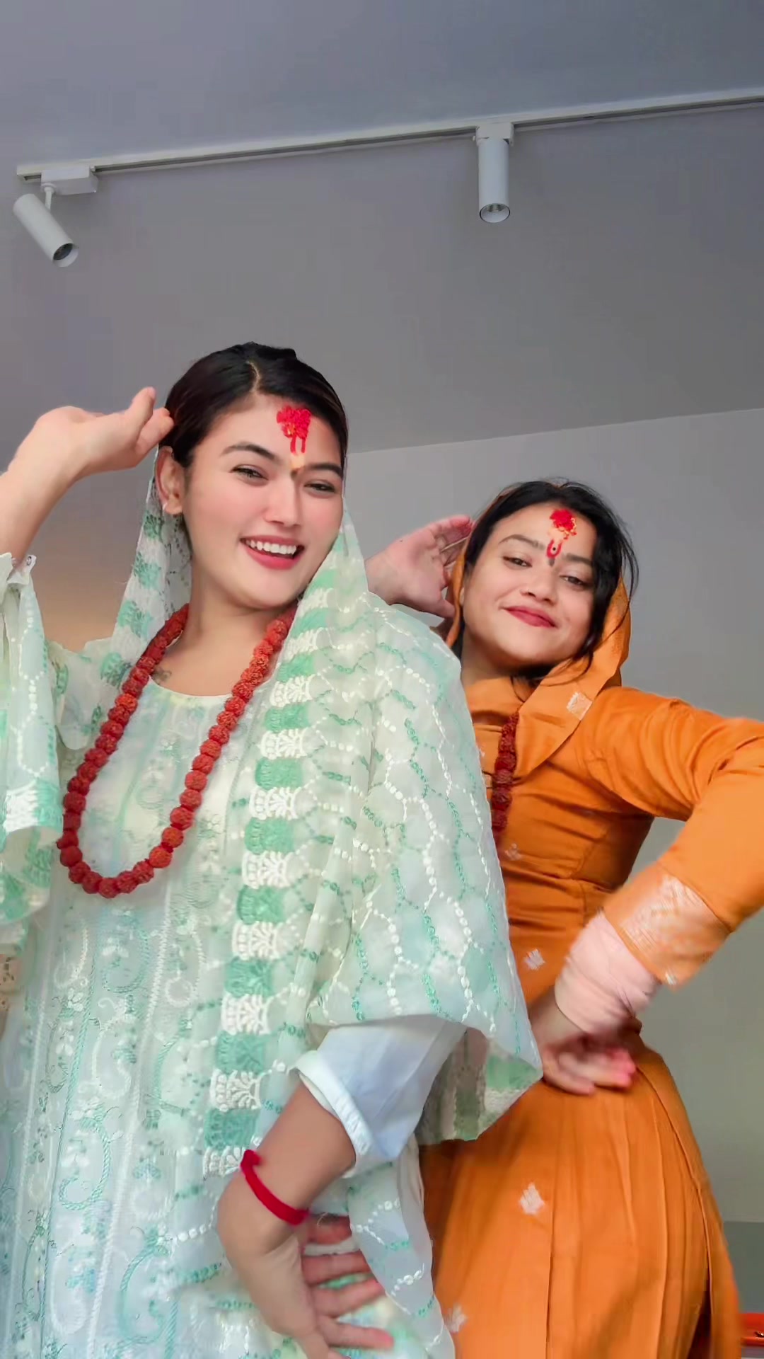 @SANCHITA✨