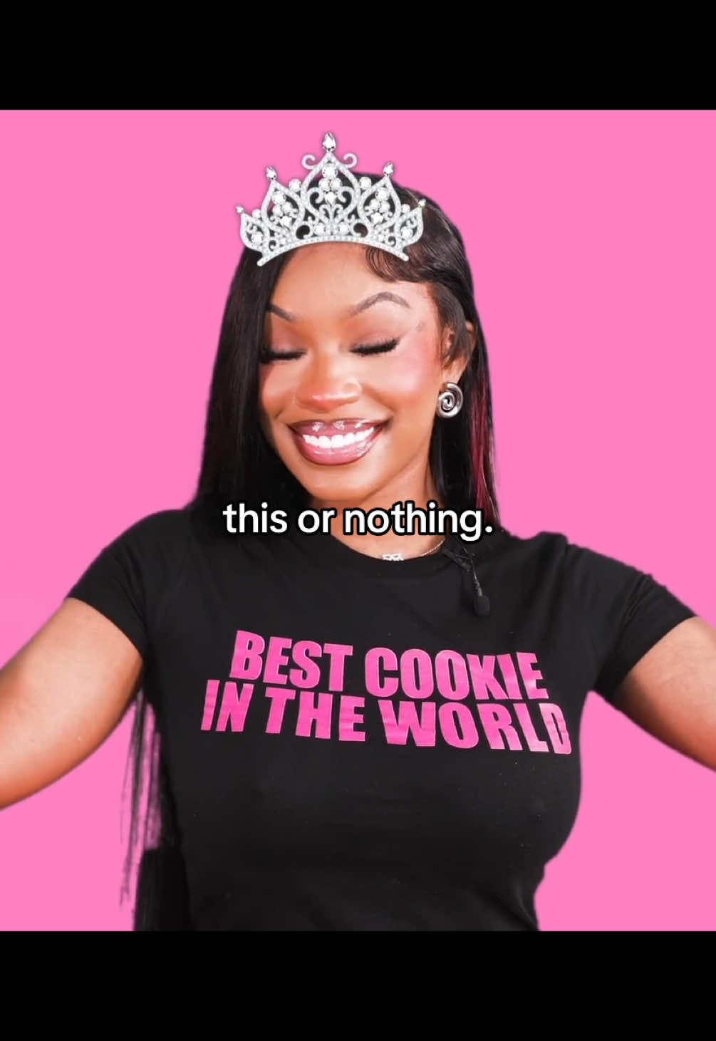 @Monalehoes | Fan Account