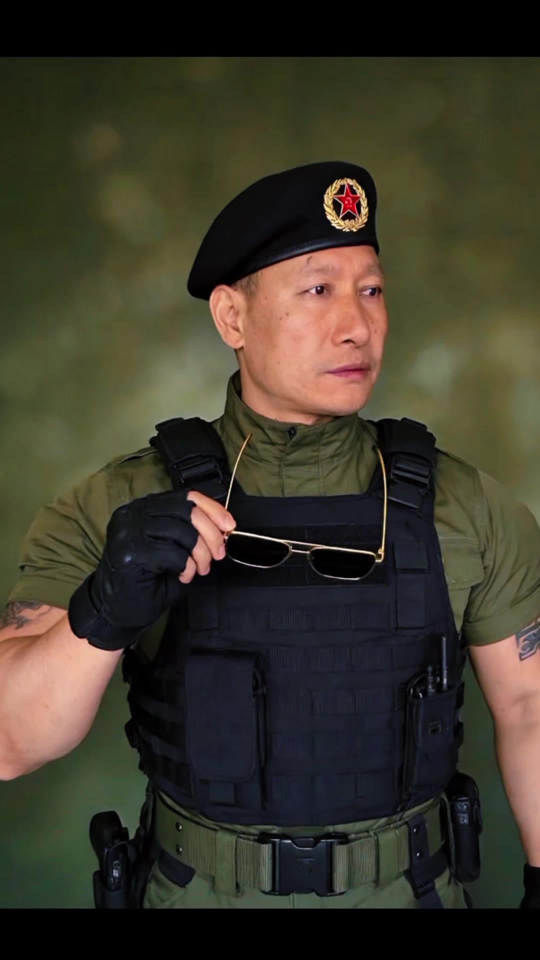 @Mark L.Gurung