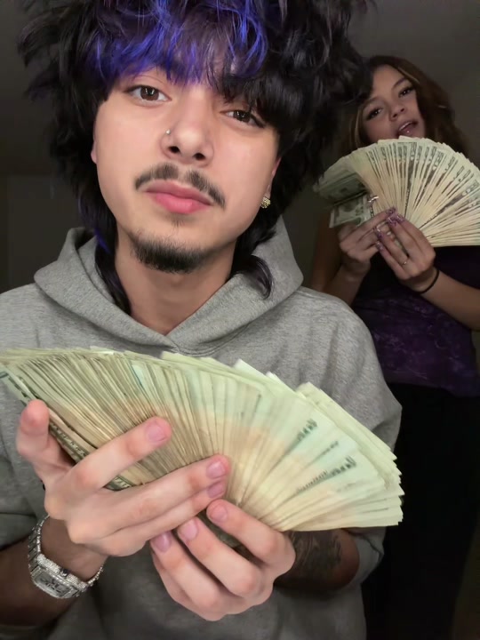 @4o5diego