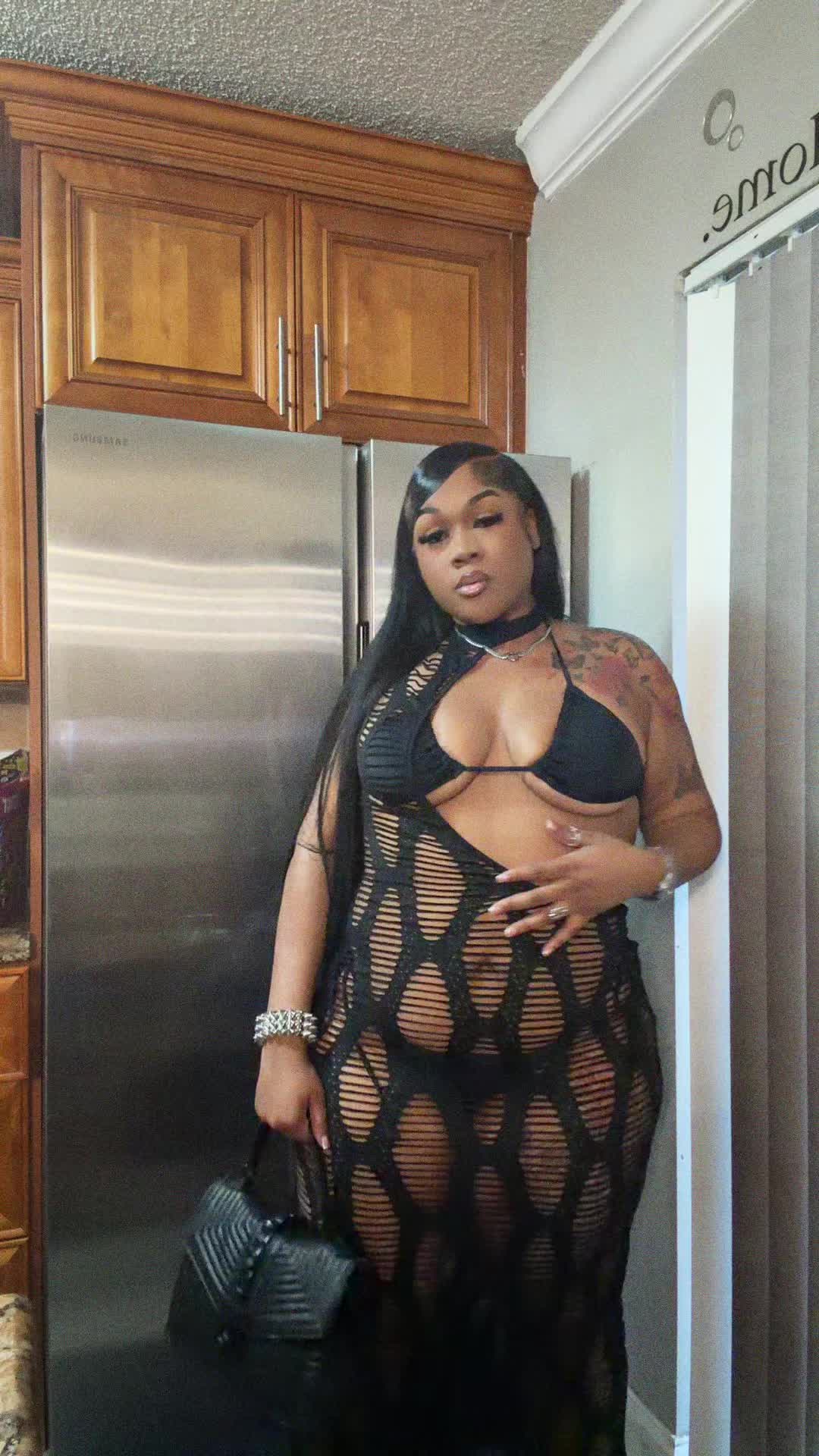 @zariaamourr