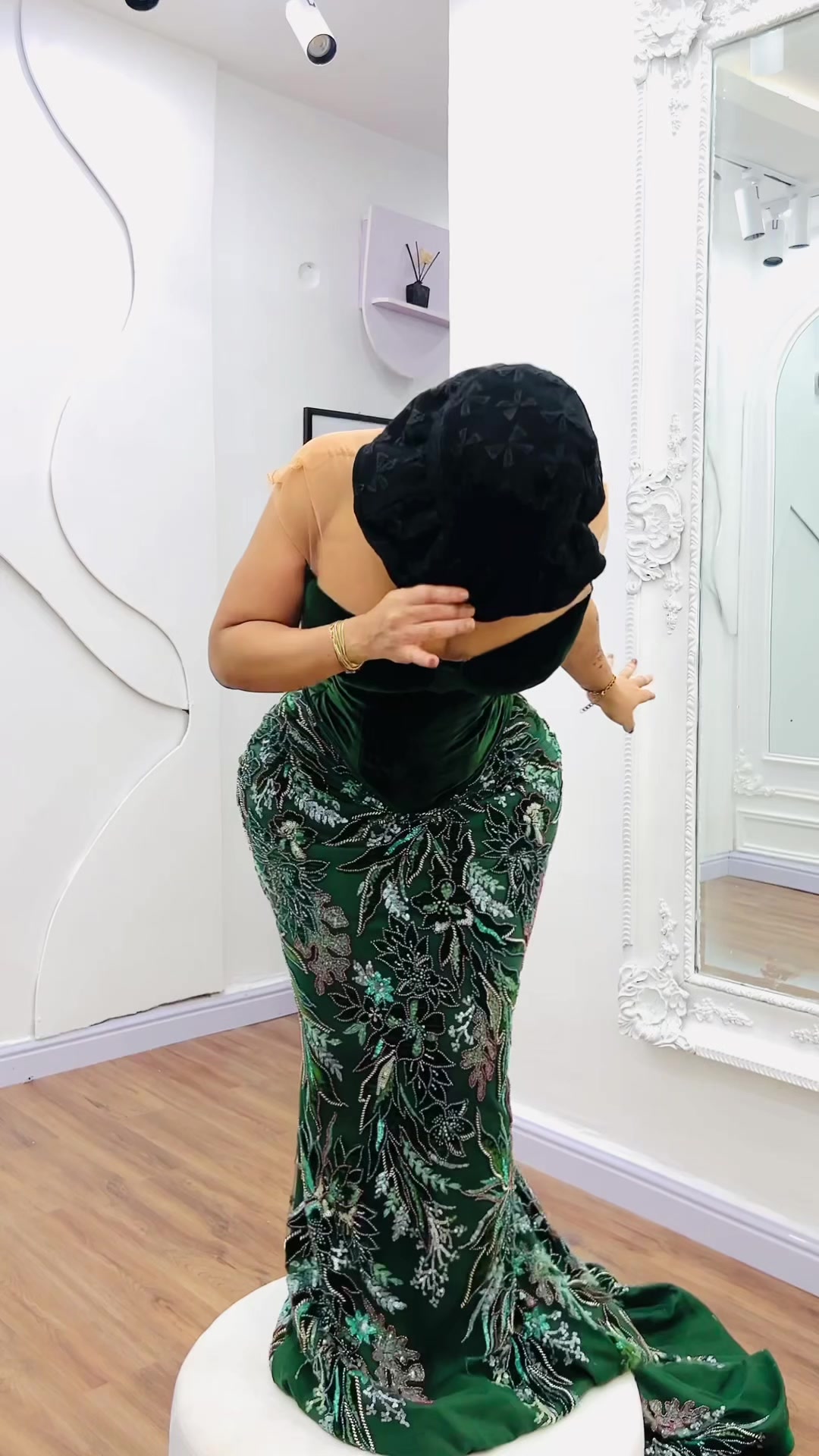@Moyolawalofficial