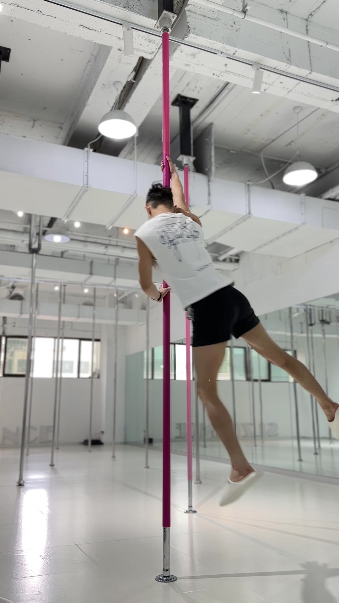 @poledance520
