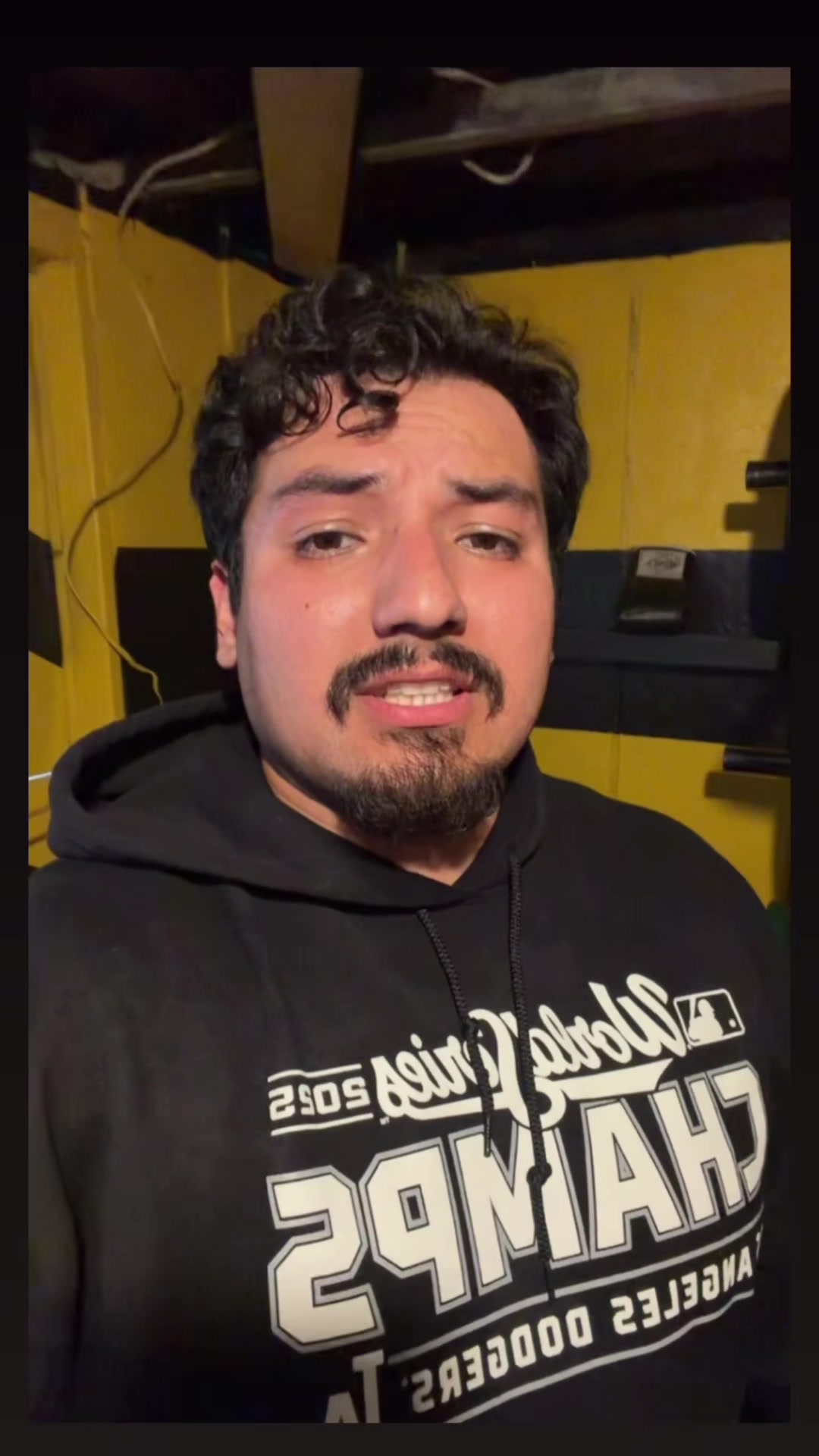 @ThatManSalas