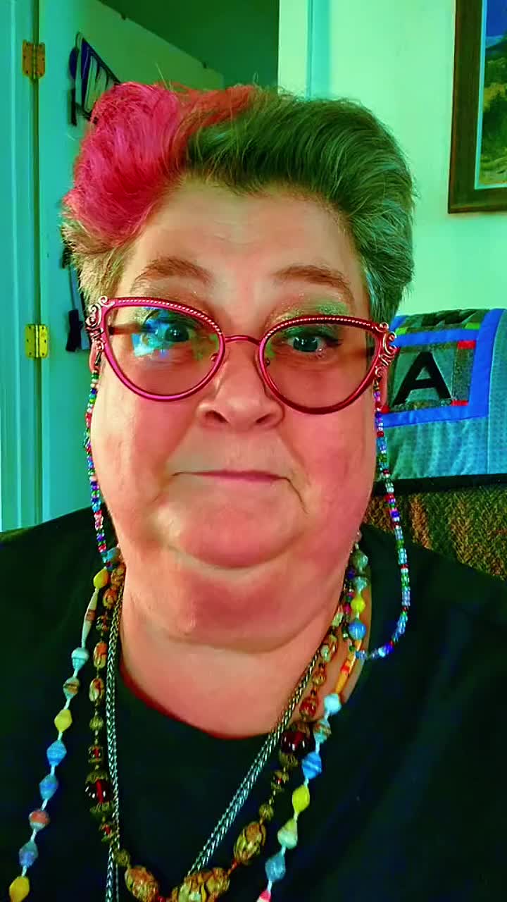 @north_omaha_cat_lady