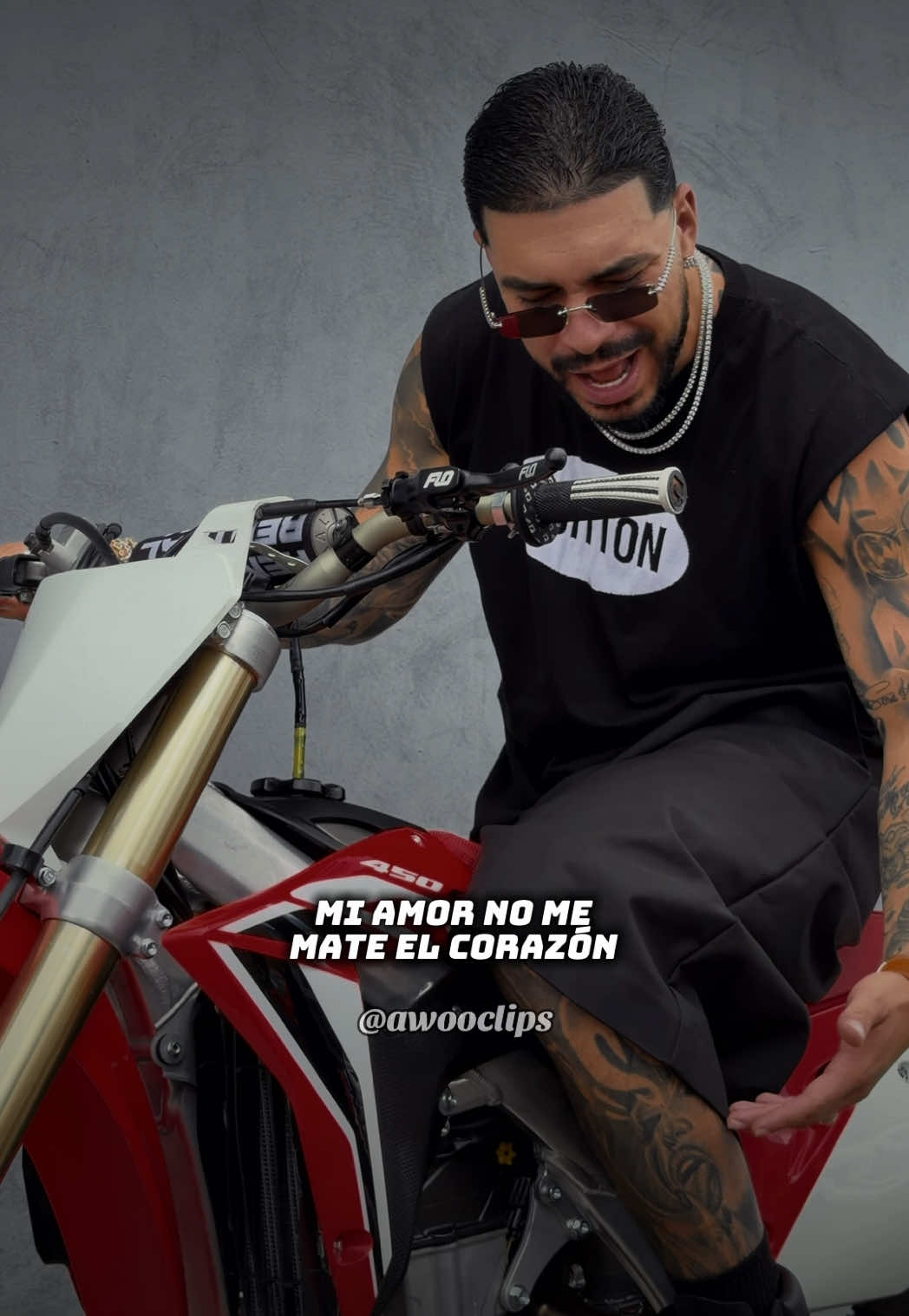 @AWOOCLIPS