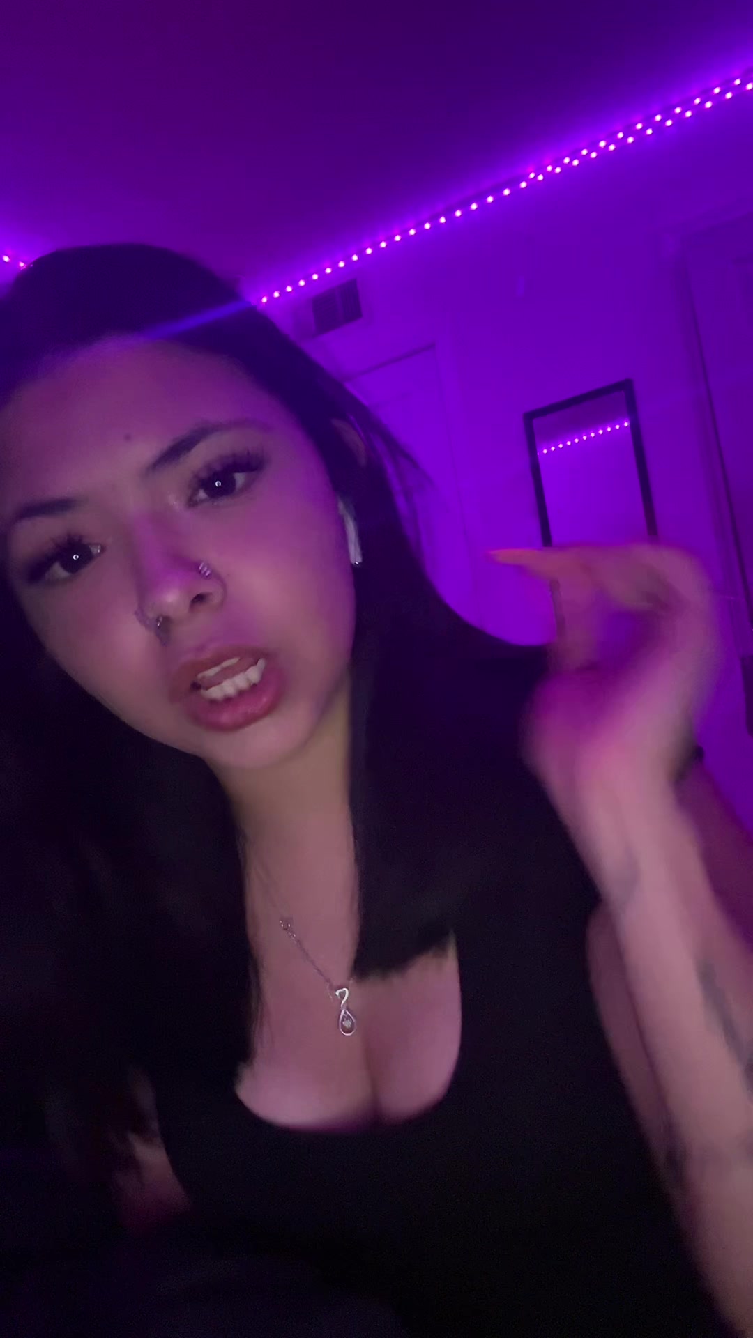 @𝓵𝓮𝓵𝓮♡