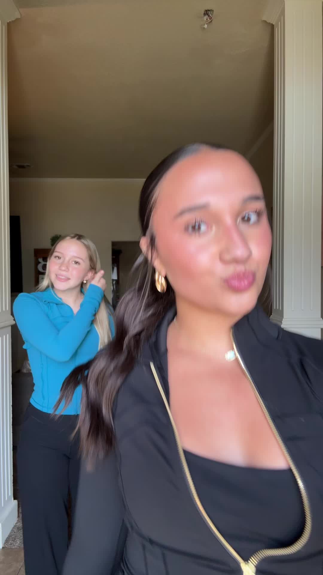 @Adriee and Libby