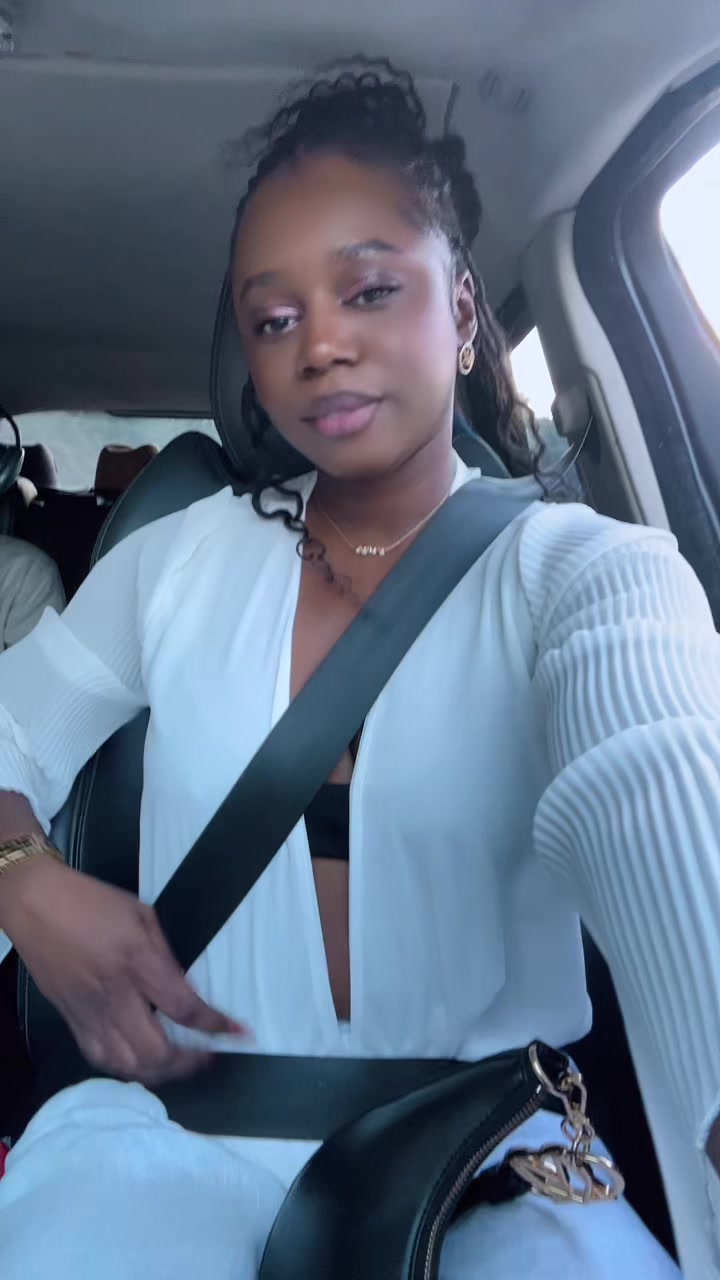 @ADrelle | FÉMINITÉ&DISCIPLINE✨