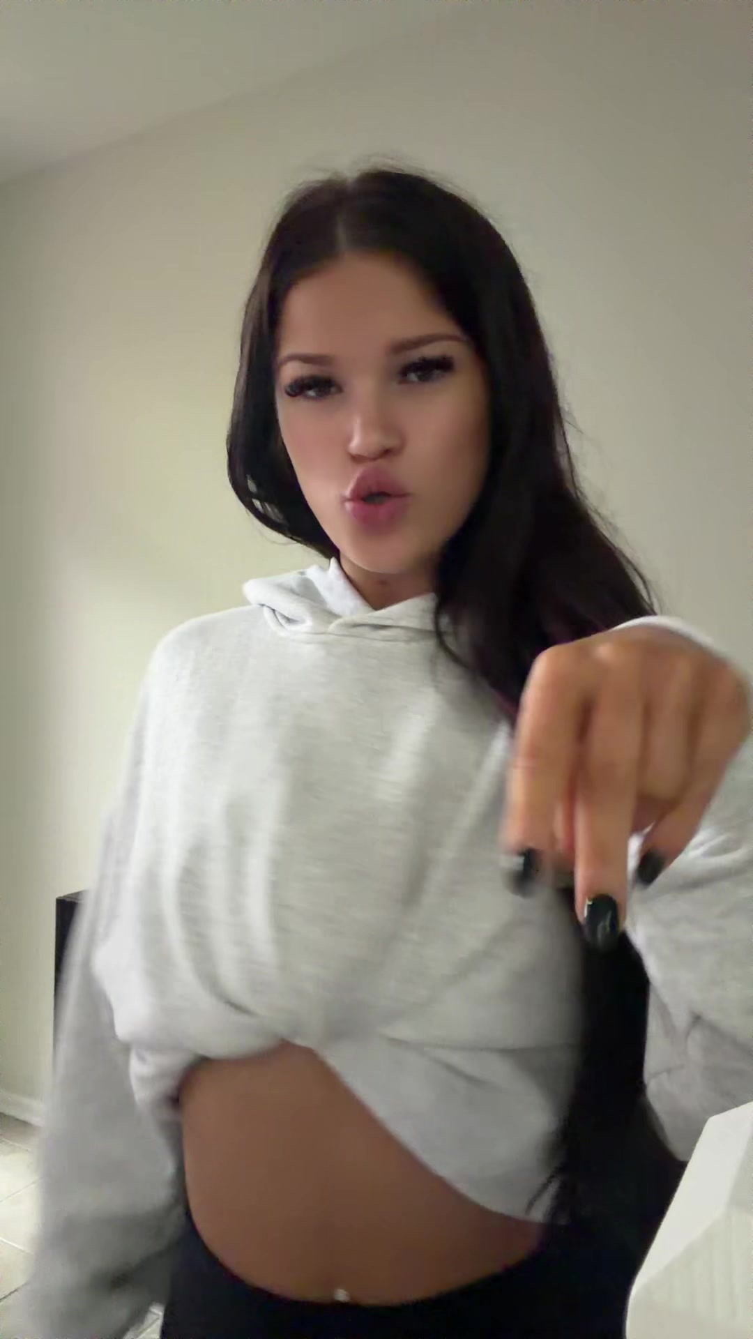 @Lyla Lust
