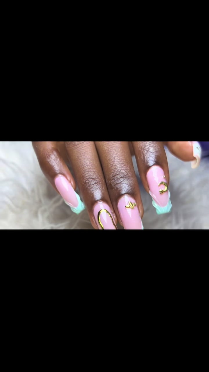 @Essie&rsquo;s glow hub