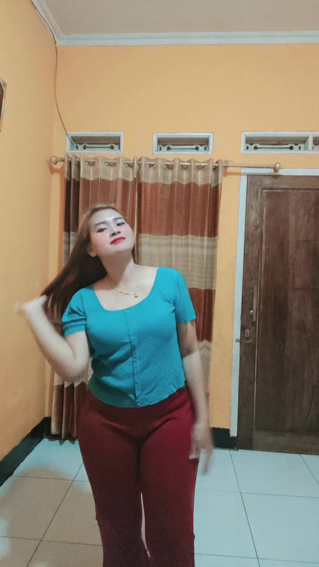 @Neng gemoyy