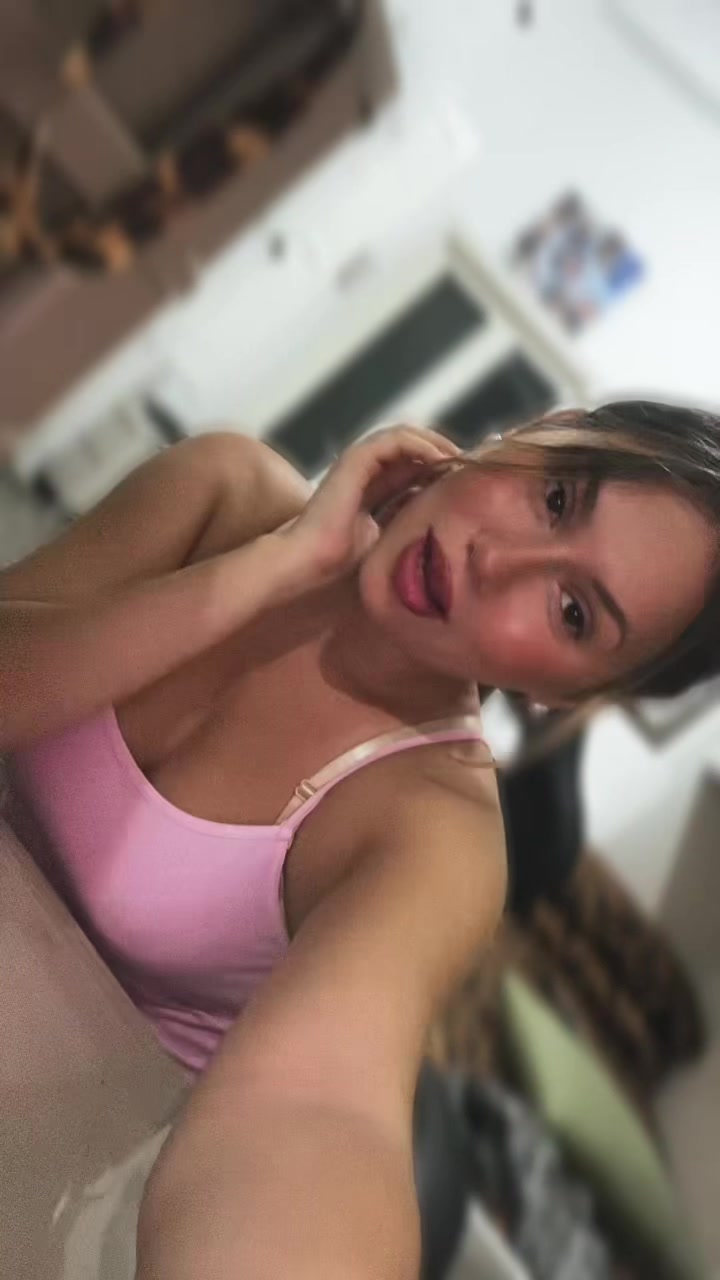 @👸🏼