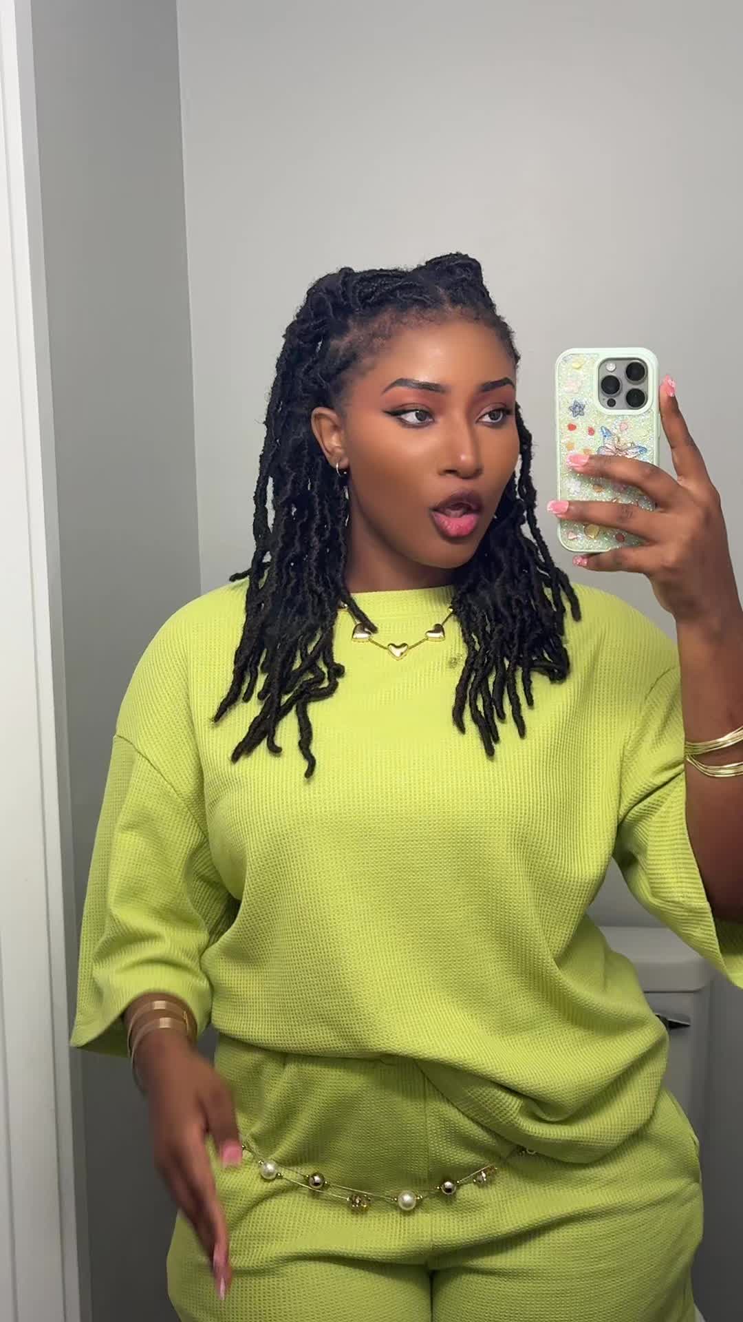 @QINAH🤏🏽